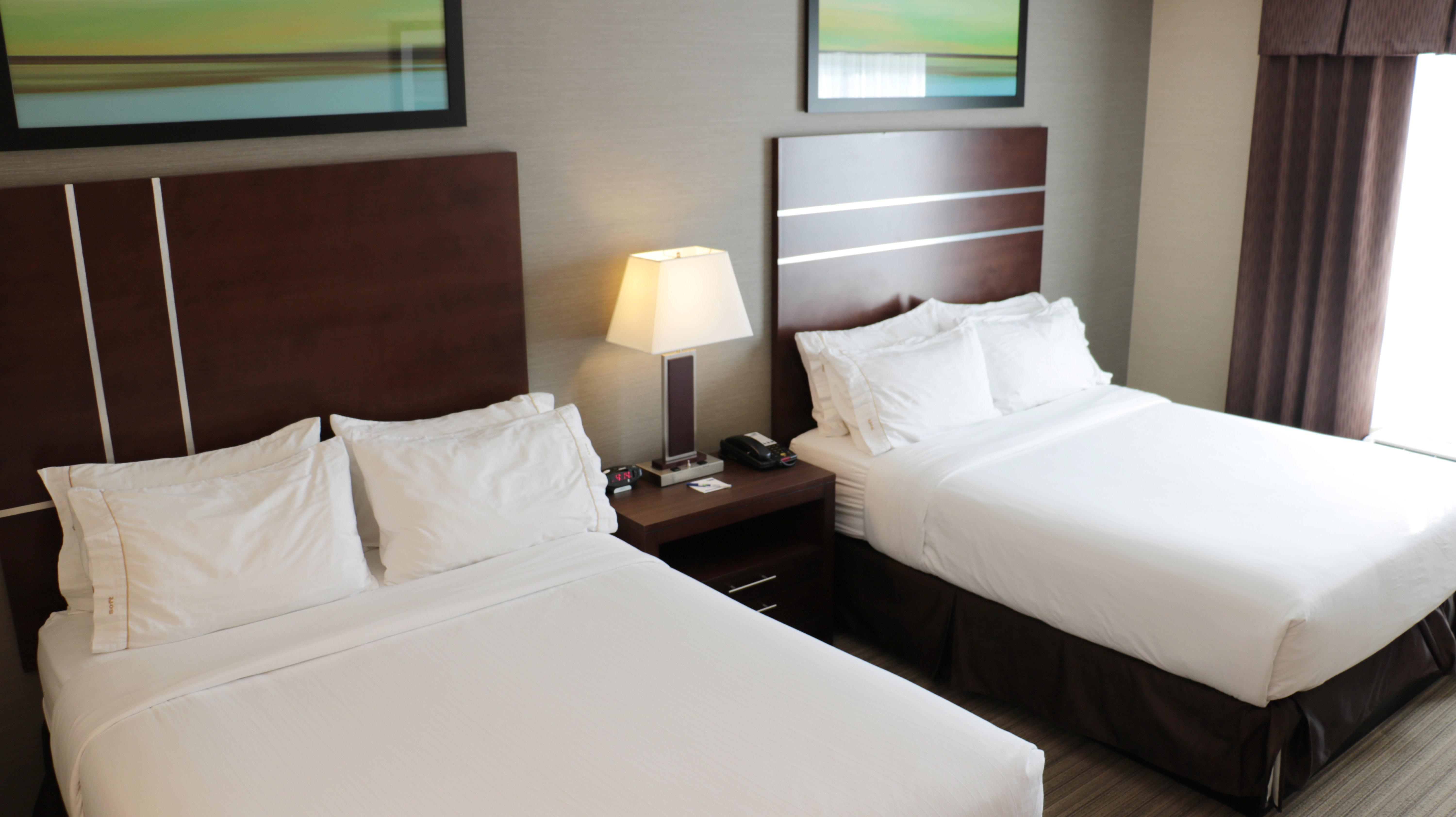 Holiday Inn Express Golden-Kicking Horse By Ihg Exteriér fotografie