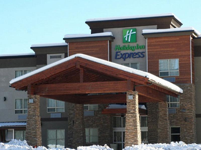 Holiday Inn Express Golden-Kicking Horse By Ihg Exteriér fotografie